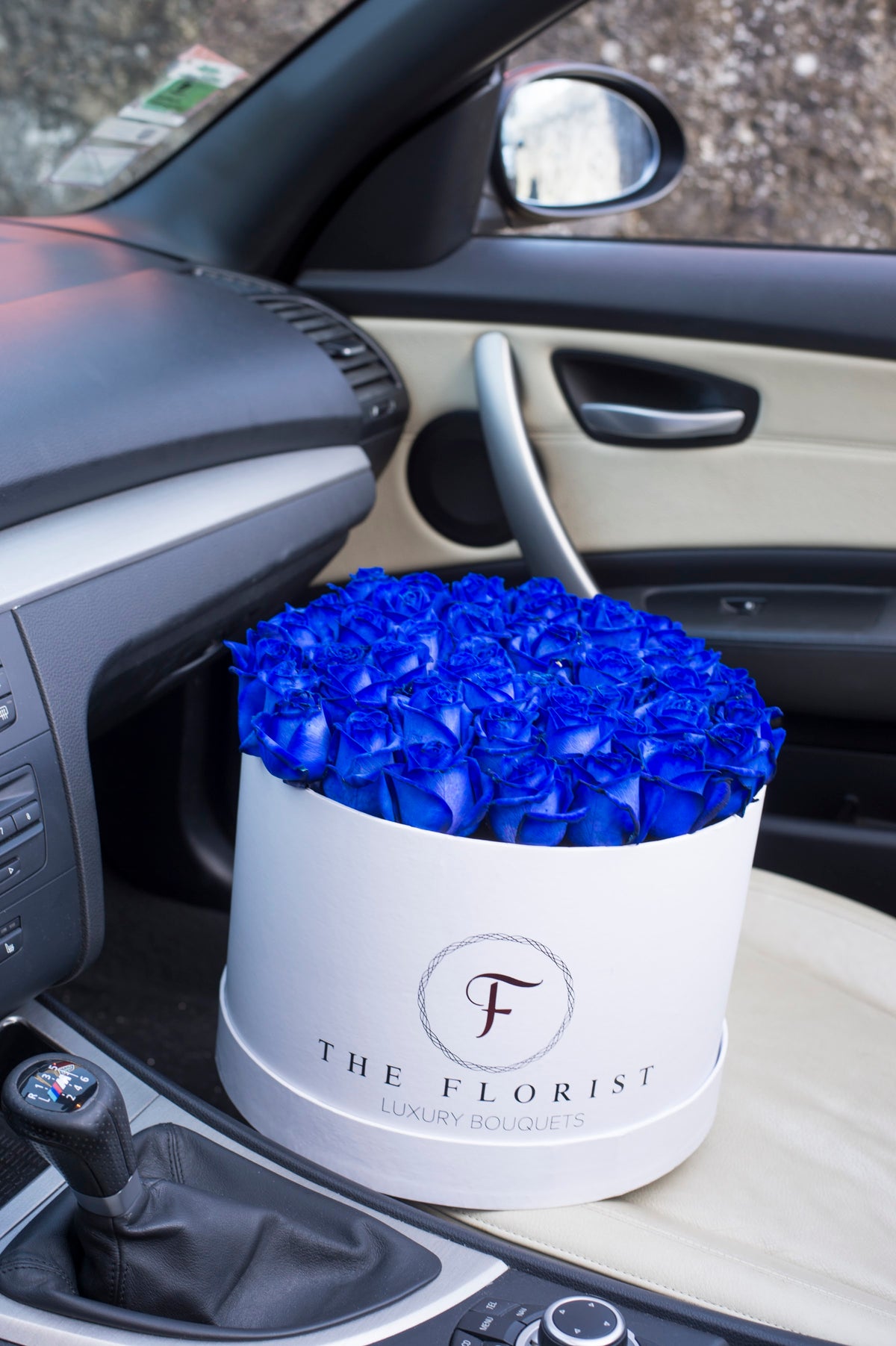 Luxurious Blue Roses - The Florist